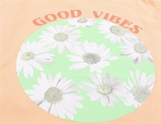 Name It peach nectar top glimmer